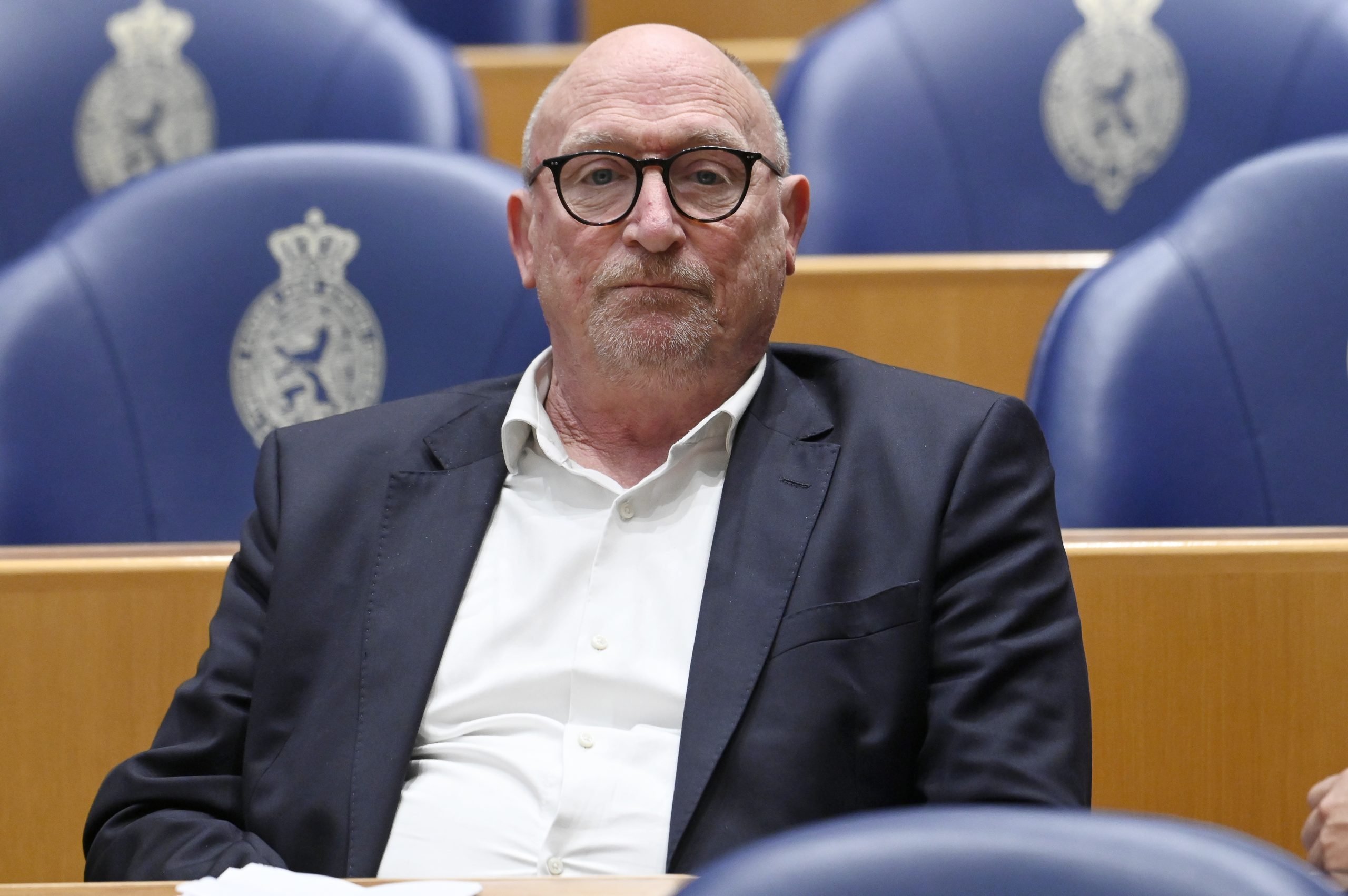 Tweede Kamer stemt in met motie tegen verhoging vliegtaks naar Caribische delen van Koninkrijk