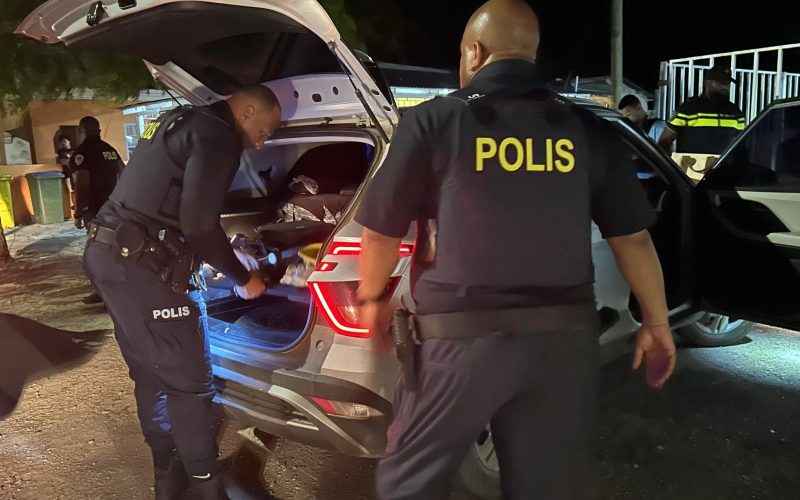Twee aanhoudingen op Bonaire voor openlijke geweldpleging