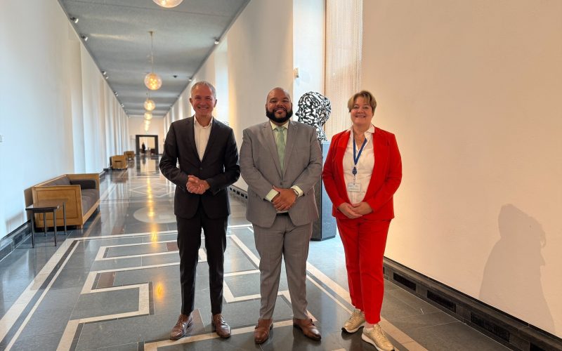 Nederland financieert voortgang van studie naar windmolenpark voor Curaçaose kust