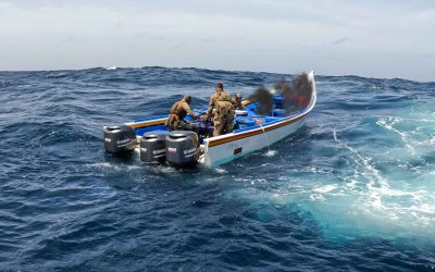 Zr.Ms. Friesland onderschept 4.200 kilo drugs