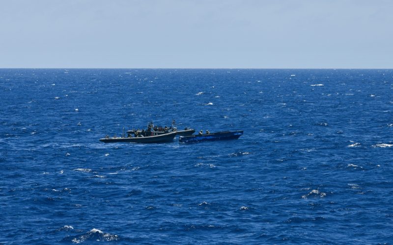 Zr.Ms. Friesland onderschept opnieuw drugs in Caribische zee