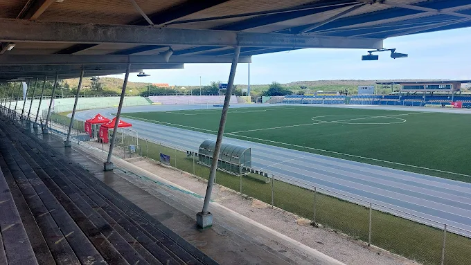 CAB: ‘Atletiekbaan in SDK-stadion is in zeer slechte staat’