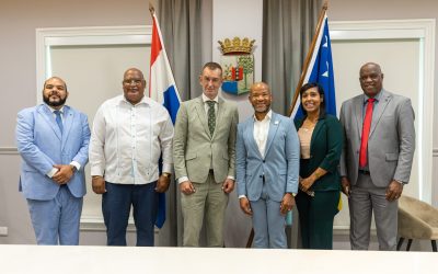 Nieuwe staatssecretaris Koninkrijksrelaties maakt kennis met Raad van Ministers van Curaçao