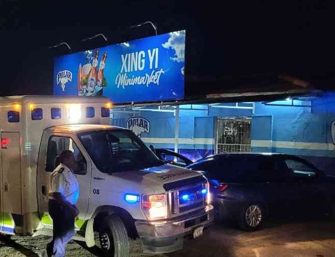 Chinese winkeleigenaar door meerdere kogels geraakt bij overval