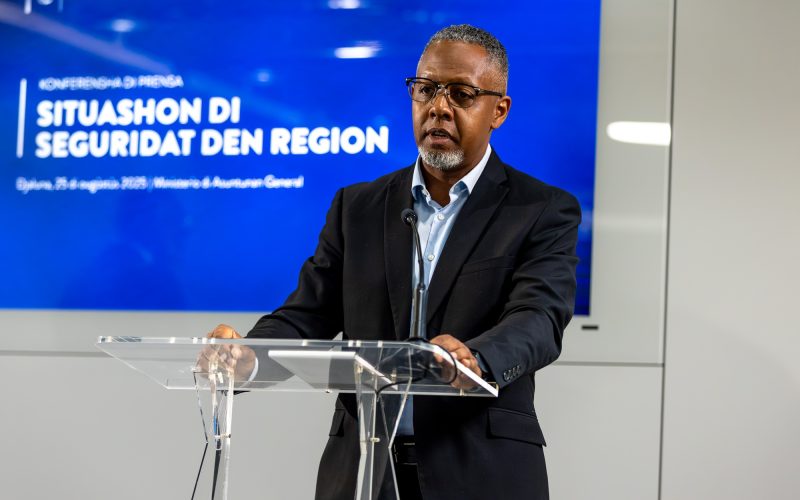 Veiligheidsdienst van Curaçao presenteert voor het eerst jaarverslag
