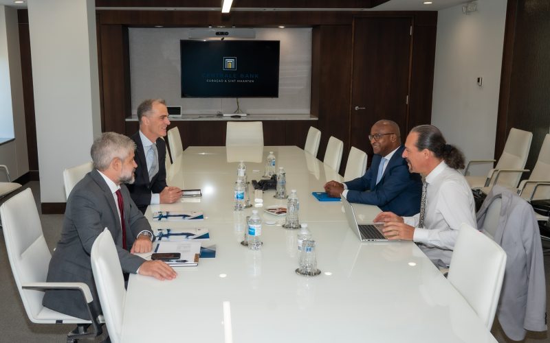 MOU tussen de centrale banken van Sint Maarten en Saint Martin