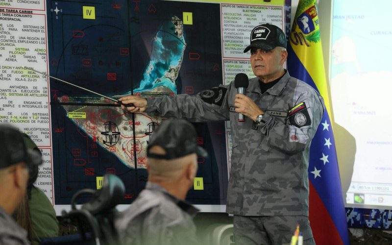 Venezuela begint met grootschalige militaire oefening in het Caribisch gebied