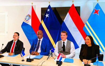 Minister van Onderwijs doet oproep tot samenwerking binnen Koninkrijk