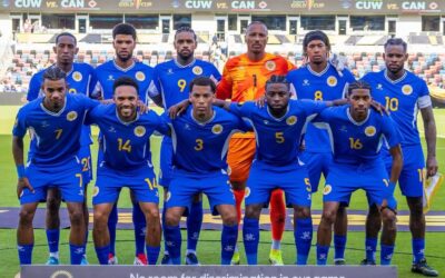 Assistenten houden lijn afwezige Advocaat vast bij wedstrijd Jamaica-Curaçao