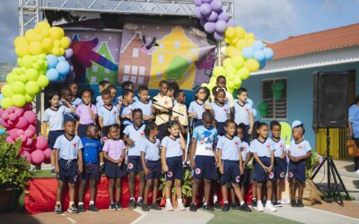 ‘Kiko i e Man’ bezoeken School Immanuël in Brievengat
