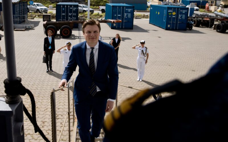 Werkbezoek minister van Defensie aan het Caribisch gebied