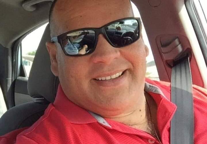 Tyron Boekhoudt beëdigd als nieuwe minister van GMN