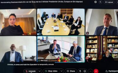 Premiers in gesprek met Van der Burg