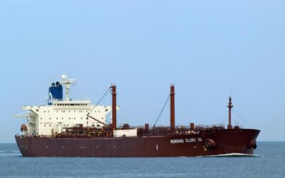 Twee ‘schaduwtankers’ aan de ketting