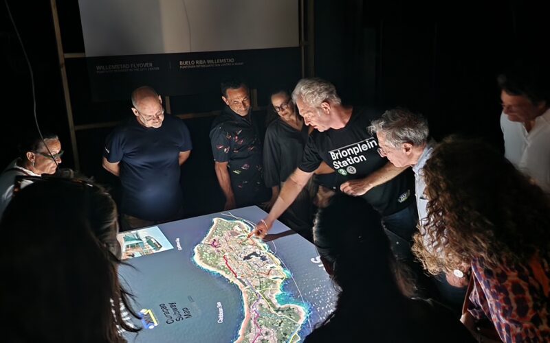 Fictief metronetwerk Curaçao te zien in nieuwe expositie