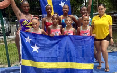 17 medailles voor Curaçaose synchroonzwemmers