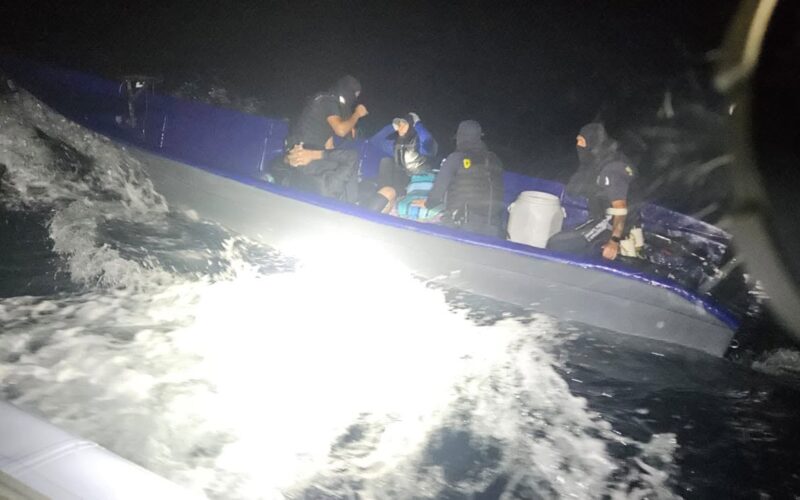 Marineschip onderschept drug bij Aruba