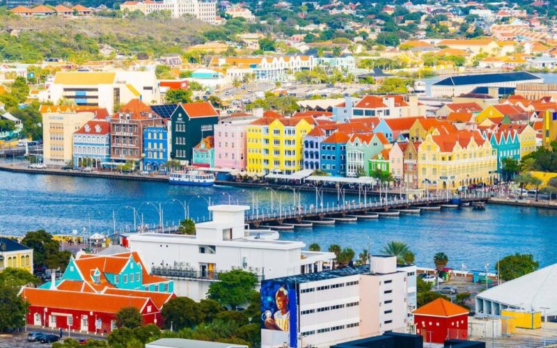 Groot deel van toeristische bestedingen verdwijnt weer van Curaçao