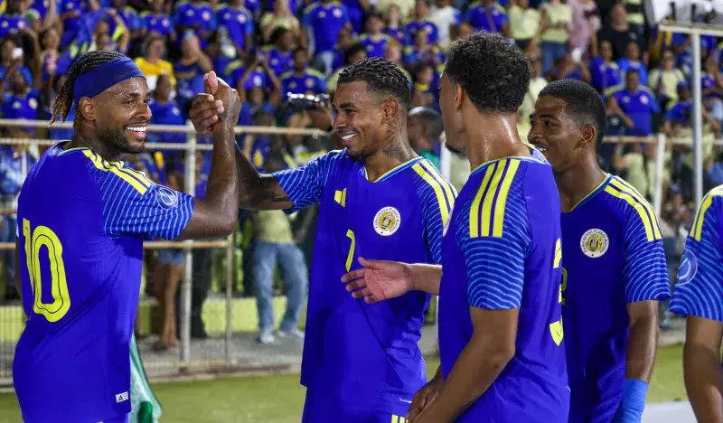Juninho Bacuna bezorgt Curaçao derde zege op rij