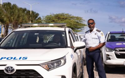 Politie deelt tientallen boetes uit bij verkeerscontrole Pater Euwensweg